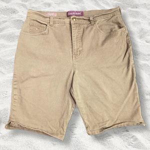 Gloria Vanderbilt Amanda Bermuda Jorts sz 12